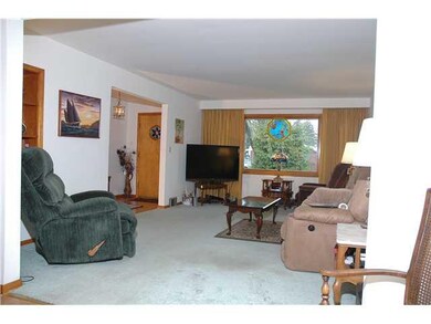 691 Barrally St, North Tonawanda, NY 14120 - photo 6