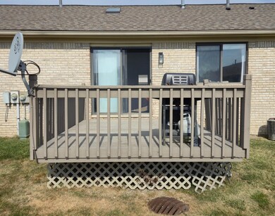 11492 Michael Dr unit 79, Washington, MI 48094 - photo 3