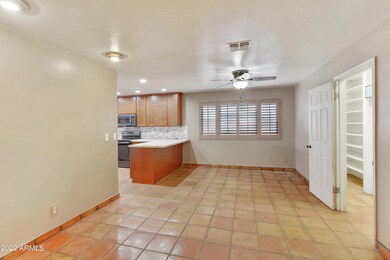 5 - Family Room
