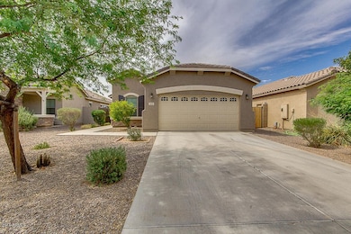1653 W Dugan Dr, Queen Creek, AZ 85142 - photo 2