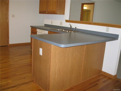 1180 Bowen Dr W, North Tonawanda, NY 14120 - photo 5