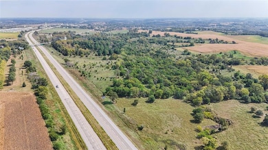 0 W St unit 725867, de Soto, IA 50069 - photo 2