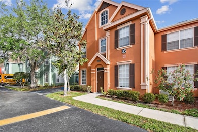 9740 Lake Chase Island Way, Tampa, FL 33626 - photo 3