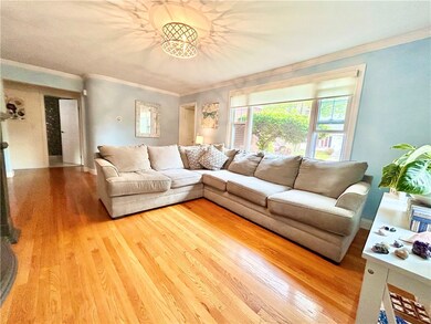 30 Lark Ave, Cranston, RI 02920 - photo 3