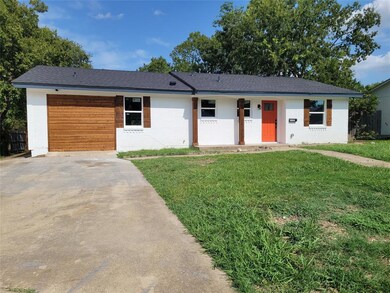 2200 Avis St, Mesquite, TX 75149 - photo 2