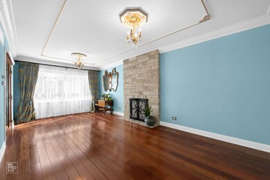 726 S Naperville Rd, Wheaton, IL 60189 - photo 7