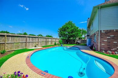 4012 Ivywood Dr, Pearland, TX 77584 - photo 3