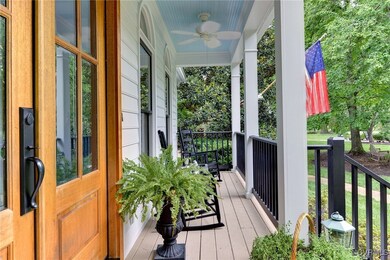Deck featuring ceiling fan