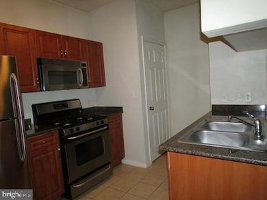 Bryson At Woodland Park unit 208, Herndon, VA 20171 - photo 5