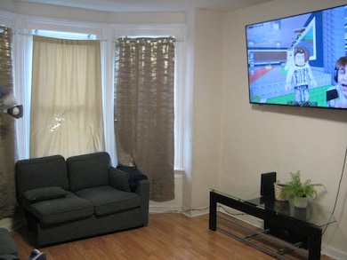 90 Tom Thumb St, Bridgeport, CT 06606 - photo 4