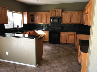 Breakfast Bar, Granite Counter tops