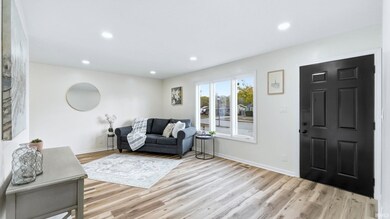 6517 Baytree Dr, Fort Wayne, IN 46825 - photo 5