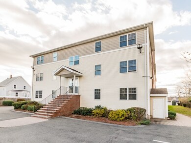 65 Centre St unit 3, Lynn, MA 01905 - photo 2