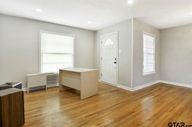 1004 1004 Guinn, Tyler, TX 75701 - photo 3