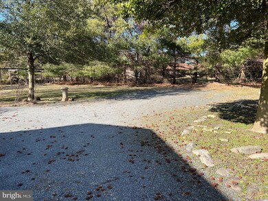 513 Fountain Ave, Burlington, NJ 08016 - photo 3