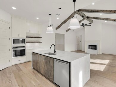 1013 Silver Sage Trail, Weatherford, TX 76085 - photo 6