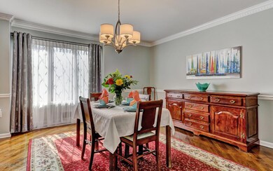 8 laird dr