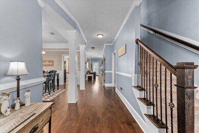 11-P1630266