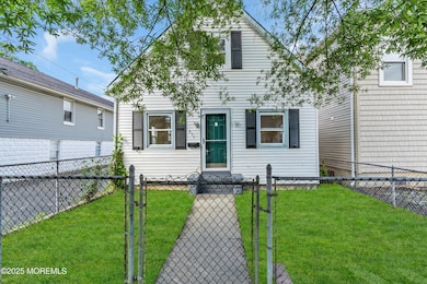 211 Shore Blvd, Keansburg, NJ 07734 - photo 4