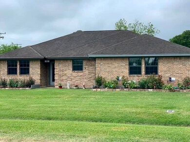 101 Ronald Ave, Bay City, TX 77414 - photo 6