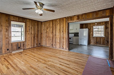 1129 Timberlane, Asheboro, NC 27205 - photo 5