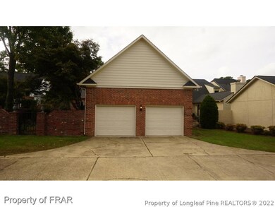 246 Courtyard Ln, Fayetteville, NC 28303 - photo 2
