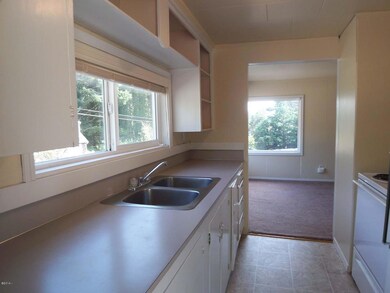 1921 SW Coast Ave, Lincoln City, OR 97367 - photo 2