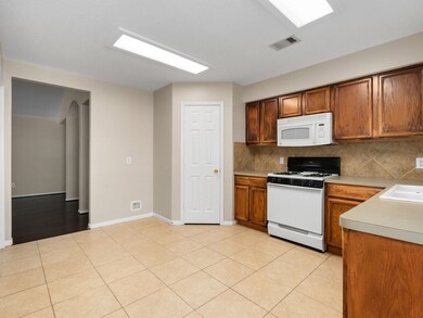 2319 Urban Forest Ct, Spring, TX 77386 - photo 6