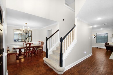 2112 N Mission Cir, Friendswood, TX 77546 - photo 2