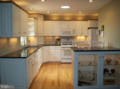 87 Arbor Dr, Myerstown, PA 17067 - photo 3