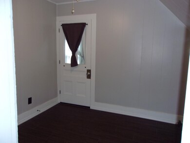 90 Elm St, Newport, VT 05855 - photo 7