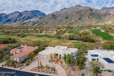7311 E Desert Moon Loop