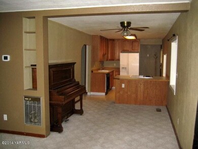 Dining Room and Kitchen