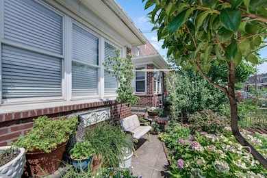 50-66 46th St, Flushing, NY 11377 - photo 3