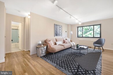 The Cavendish unit 503, Arlington, VA 22202 - photo 3