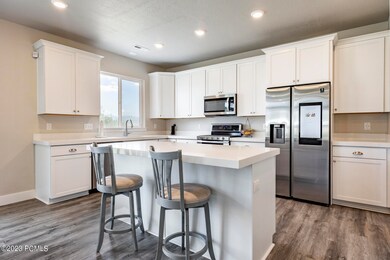 1124 Springer View Loop Unit 21 Midway U
