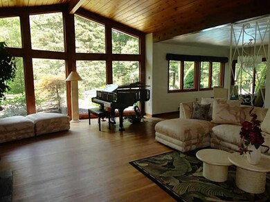 Den/Family/Great Room.