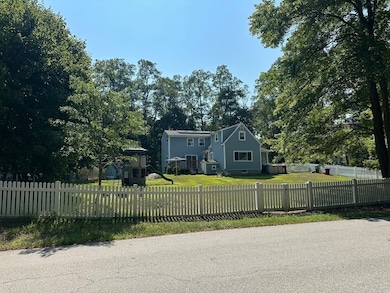 33 Dunstan Rd, Chelmsford, MA 01824 - photo 2