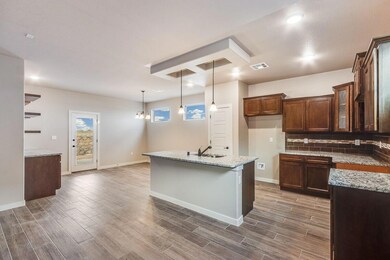 13917 Lago Vista Ave, Horizon City, TX 79928 - photo 5