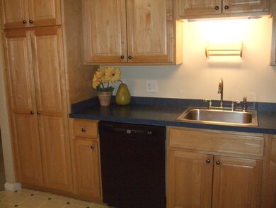 89 Pleasant St unit D7, Medfield, MA 02052 - photo 2