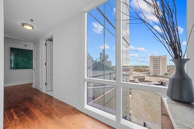 The Atelier Suites at The Ritz Carlton unit 14D, White Plains, NY 10601 - photo 2