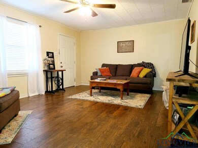 401 Peterson Rd, Kilgore, TX 75662 - photo 3