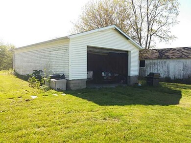 5034 S The Farm Rd, Rushville, IN 46173 - photo 4