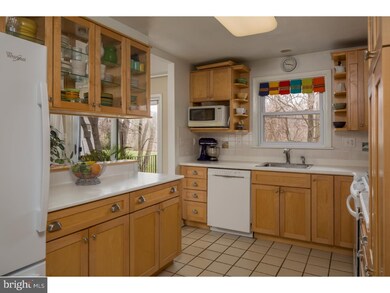 1721 Green Valley Rd, Havertown, PA 19083 - photo 6