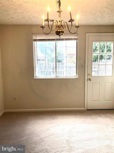 6306 Betsy Ross Ct, Centreville, VA 20121 - photo 2