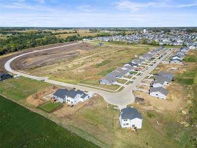 110 Walnut Dr, Norwalk, IA 50211 - photo 4