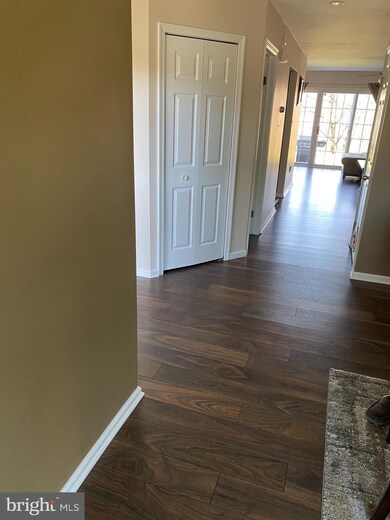 360 Deer Run Ct, Royersford, PA 19468 - photo 6