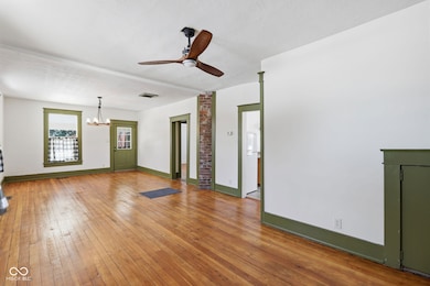 219 W Garden St, Fortville, IN 46040 - photo 4