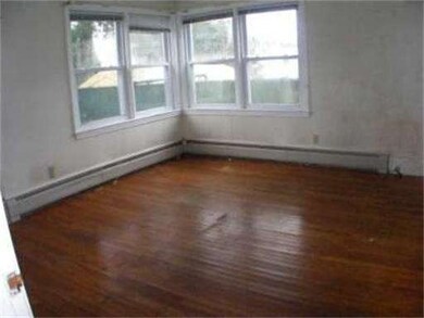 44 Lynnwood St, North Dartmouth, MA 02747 - photo 5