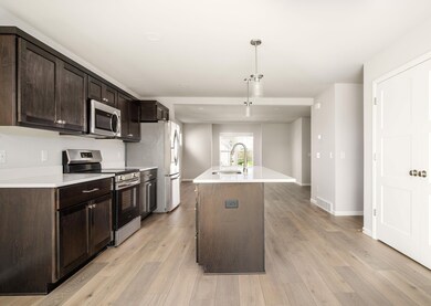 804 Indigo Ln, Waunakee, WI 53597 - photo 7